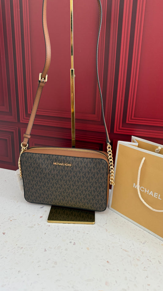 Jet Set Large Printed Logo Crossbody Bag